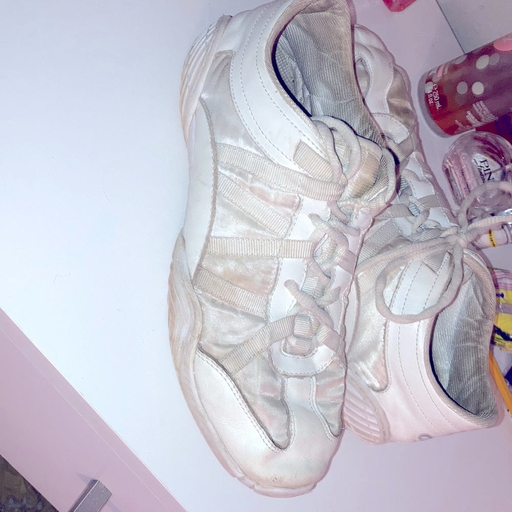 NFINITY Evolution 9 Cheer Shoes